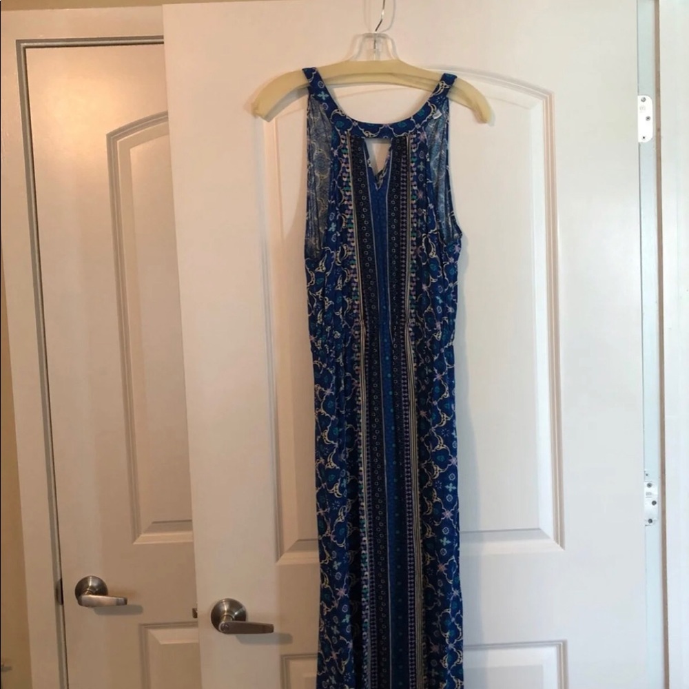 Women’s dress